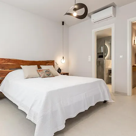 Villa Eartha Horizon 3br With Private Pool Panoramic Sea Sunset View Naxos City